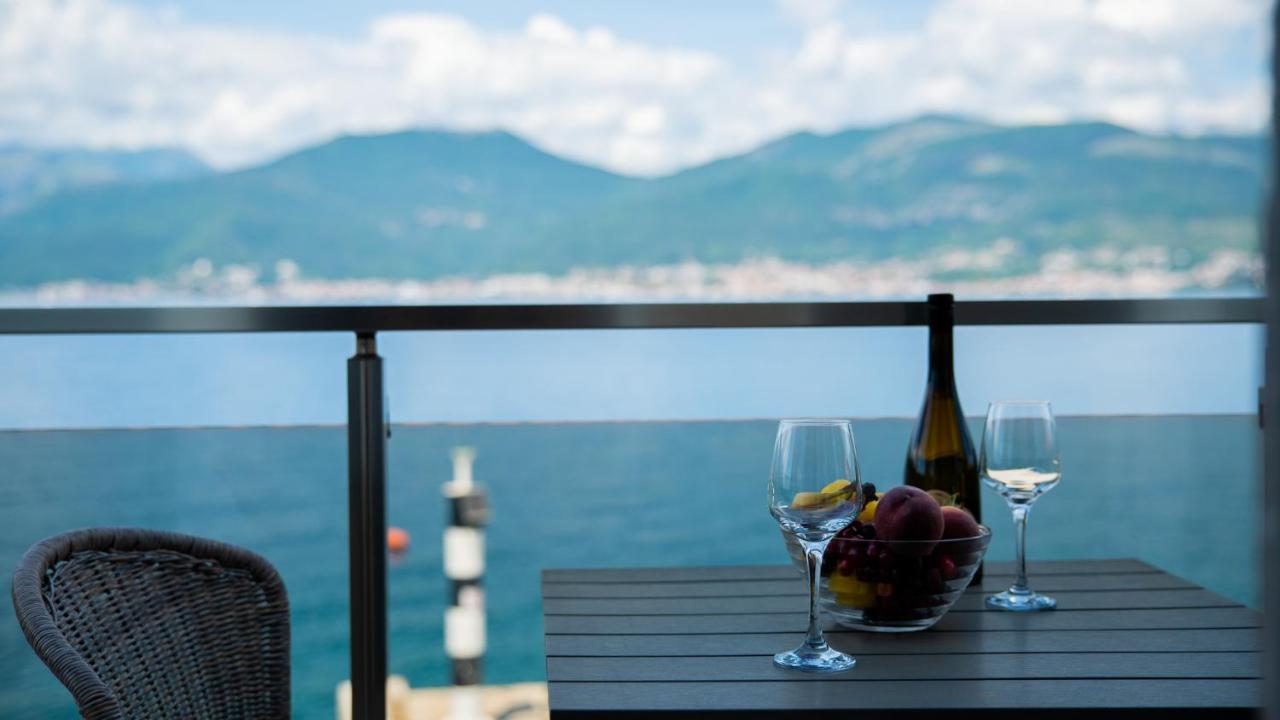 Villa Family House Bjelila Tivat Exterior foto