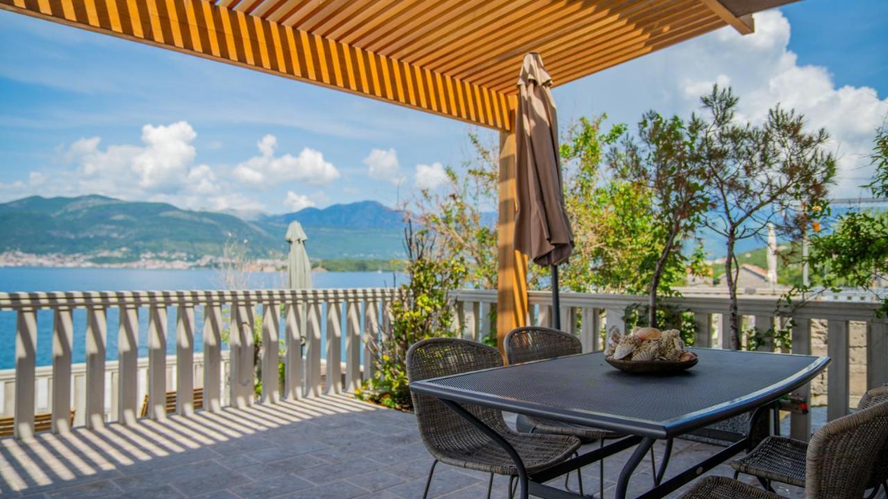 Villa Family House Bjelila Tivat Exterior foto