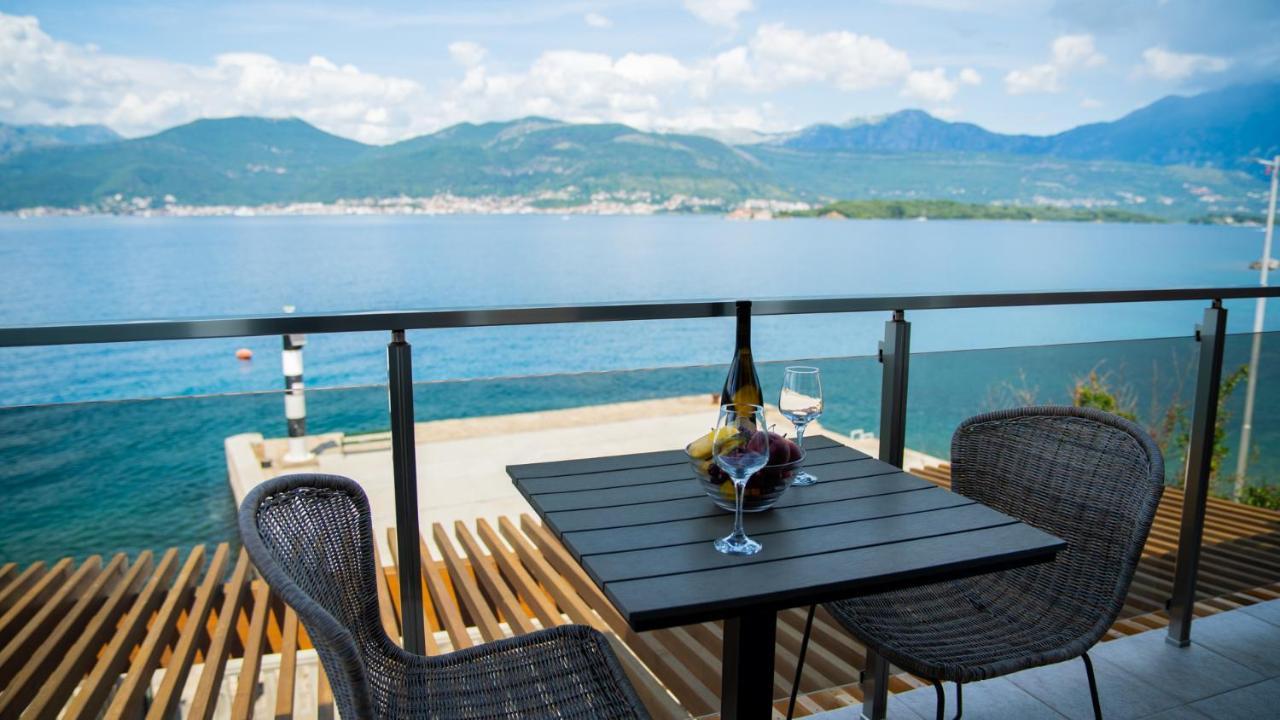 Villa Family House Bjelila Tivat Exterior foto